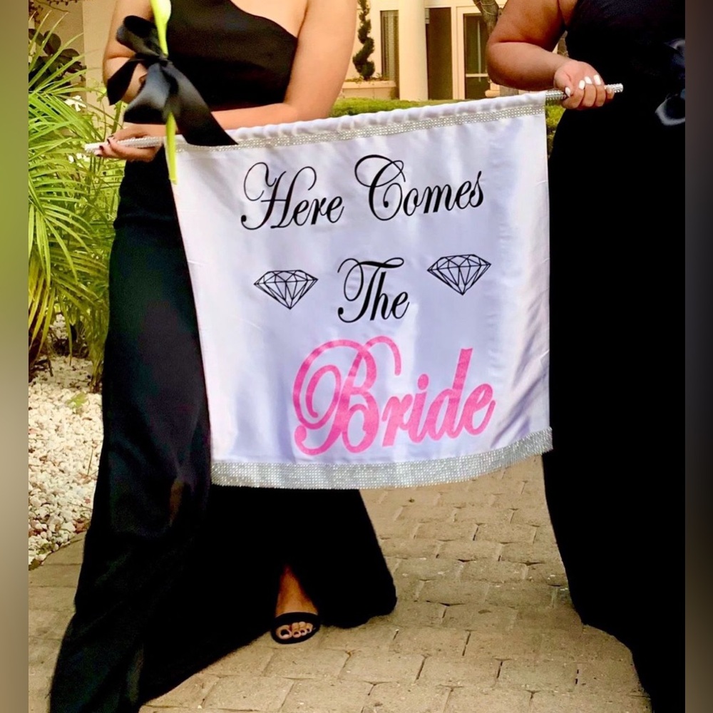 EUC “Here Comes The Bride Banner”